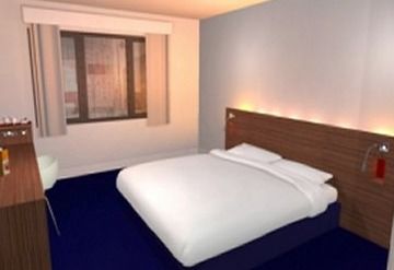 Travelodge The Hotel